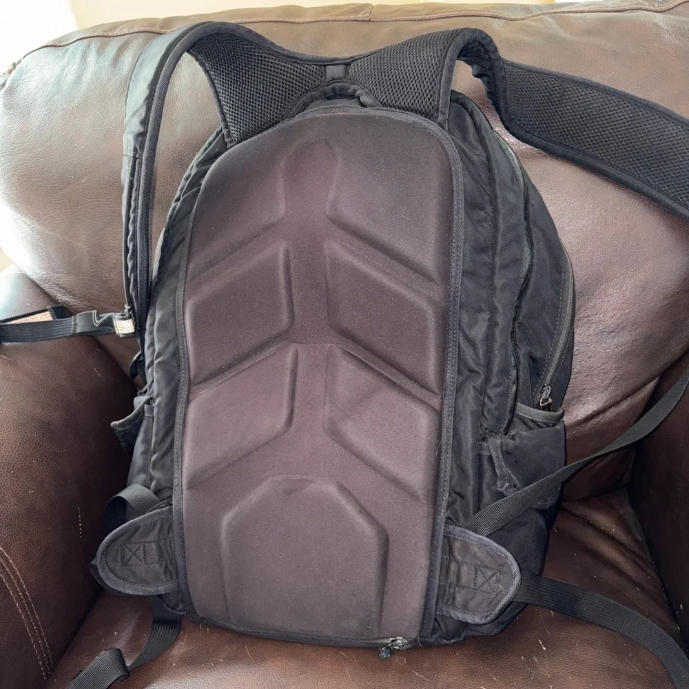 lululemon athletica black backpack